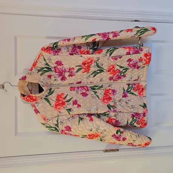 Lands' End Jackets & Blazers - Lands' End Women's Quilted Floral Jacket Lightweight Coat  Ivory Green SZ Medium